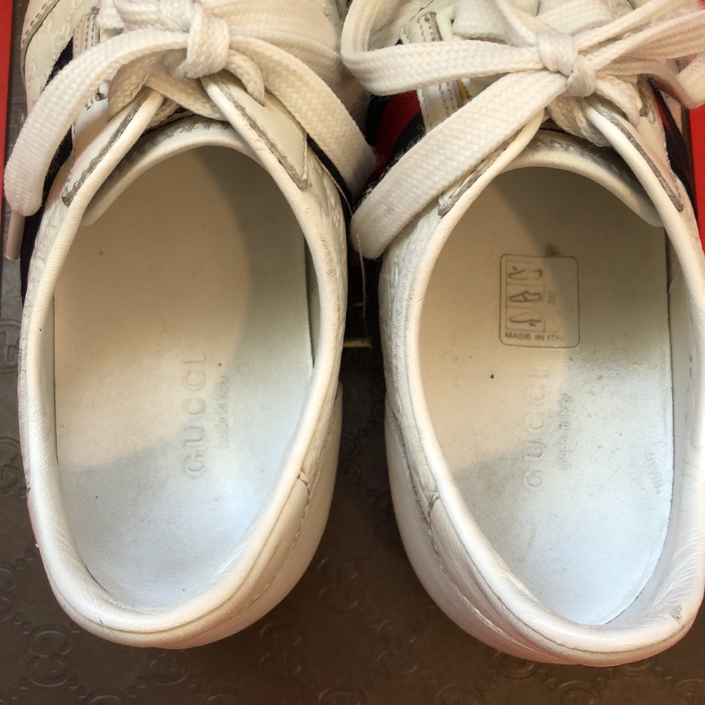 Gucci Leather Sneakers - Picture 5 of 11